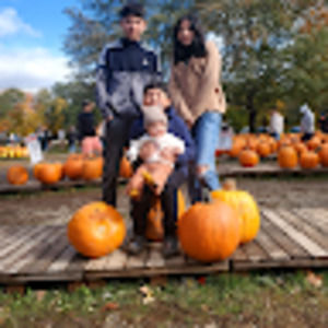 Meet your Posher, Manuela